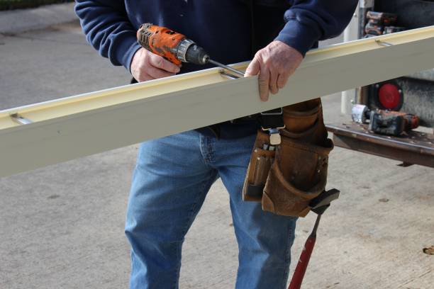 Close-up gutter installation in Des Plaines IL with clean metal edge